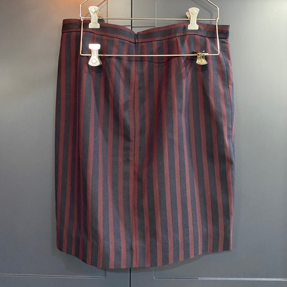 Professional pencil skirt by J.Crew. Size 12 - Picture 3 of 3